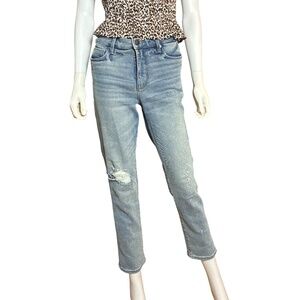 Evereve “The Ever Straight” High Rise Jeans Size 27 Light Wash Distressed Knee